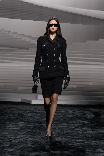 Look 55